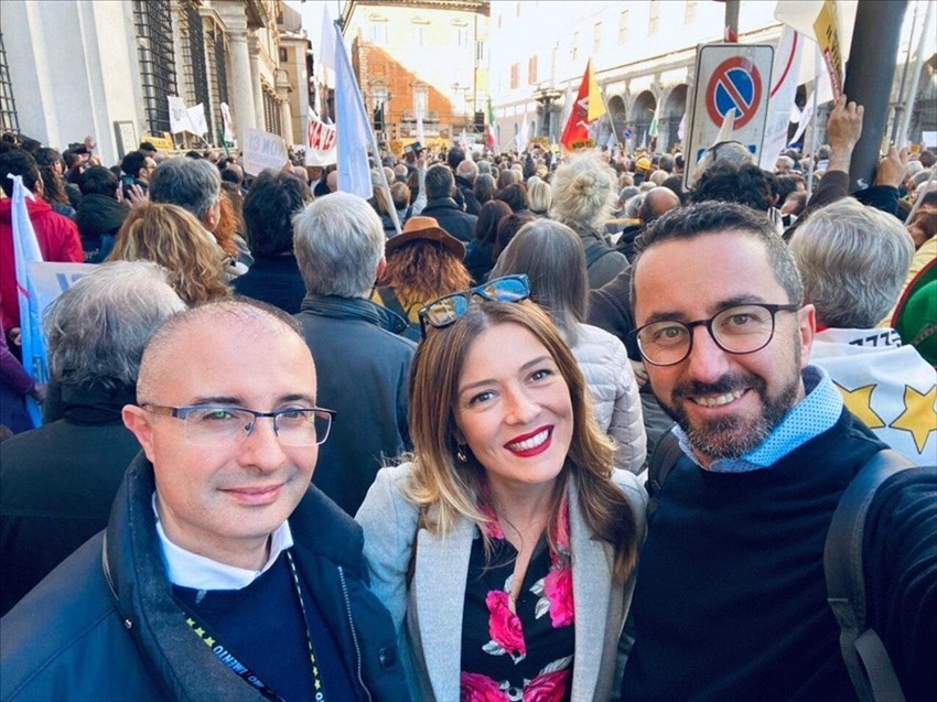 Movimento 5 Stelle di Vasto in massa a Roma per dire "Mai più vitalizi"