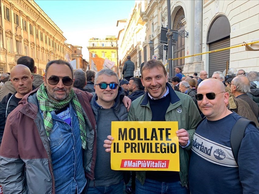 #MaiPiùVitalizi, anche il Molise partecipa alla grande manifestazione di Roma