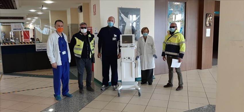 Gemelli Molise dona all’ospedale Cardarelli ventilatore polmonare per la terapia intensiva