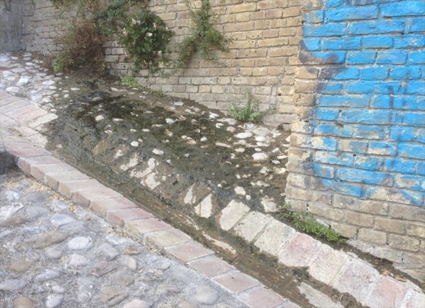 "Loggia Amblingh: perdita di acqua sotto le arcate del muro, pericoli di dissesto?"
