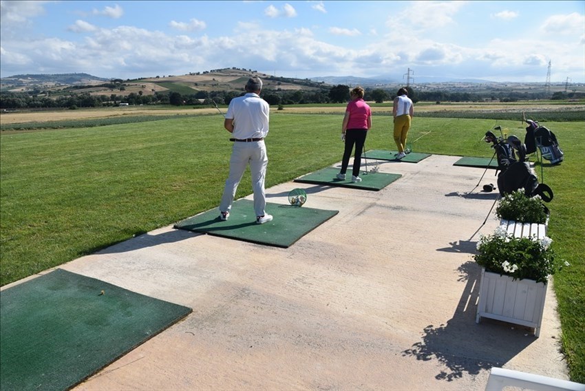 Posto magico e sport affascinante: sabato tutti all'Open day del Golf club di Termoli