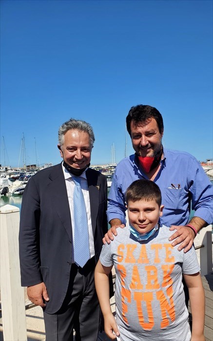 Un selfie con Salvini