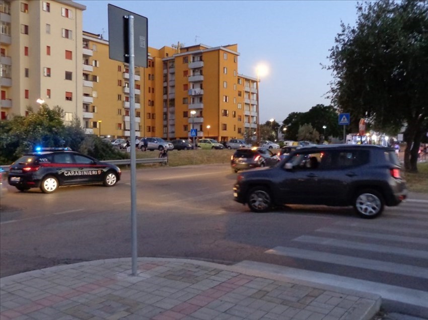 Incidente in via Pertini, scooter investe un anziano sulle strisce pedonali