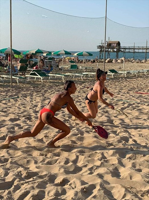 Agonismo e promozione turistica: che successo per il beach tennis Happiness