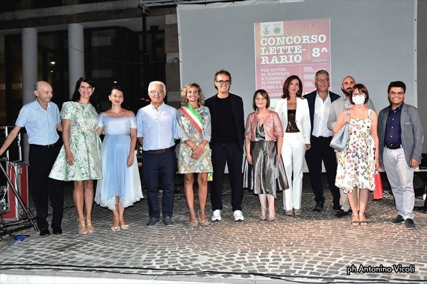 Marcello Domini  si è aggiudicato il premio letterario "Raffaele Artese"