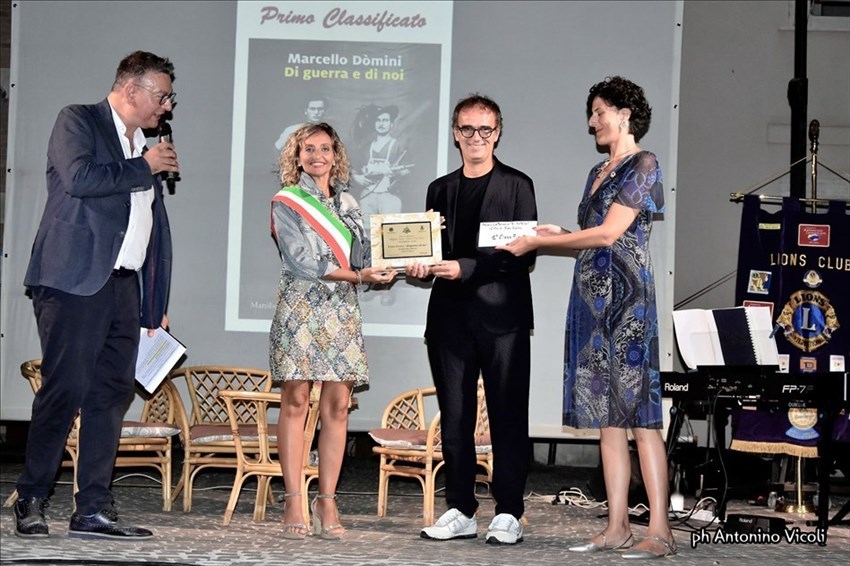 Marcello Domini  si è aggiudicato il premio letterario "Raffaele Artese"
