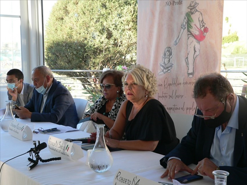 Premiati a Termoli i vincitori del concorso letterario nazionale di narrativa "Io e la Patria"