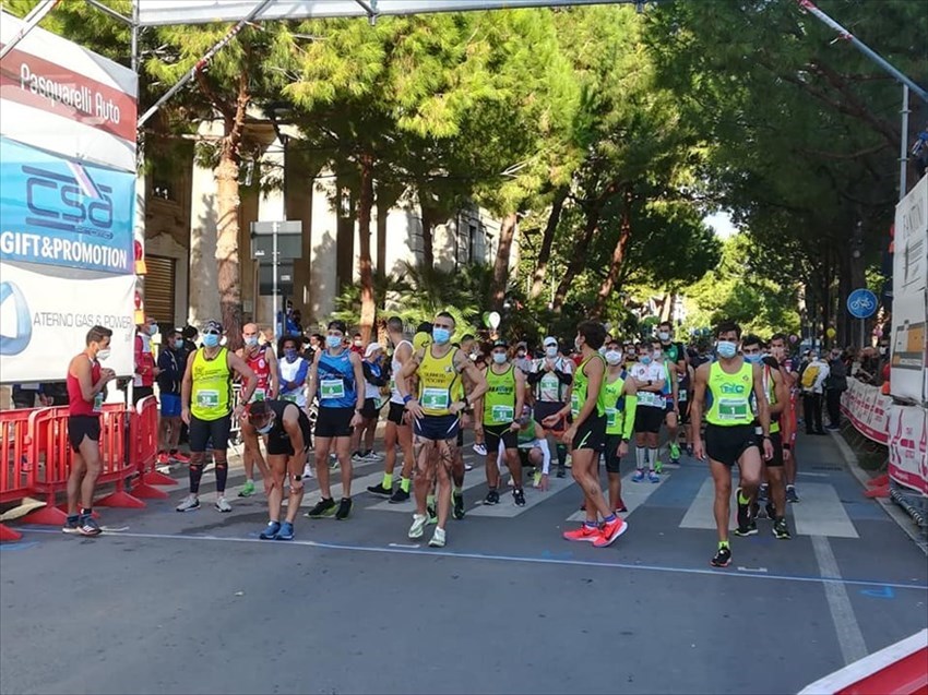 Grande festa dei runners alla Maratona D’Annunziana "Correre è speranza!"