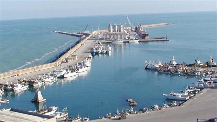 "Il porto di Ortona è pericoloso: partire subito con i lavori al molo sud"