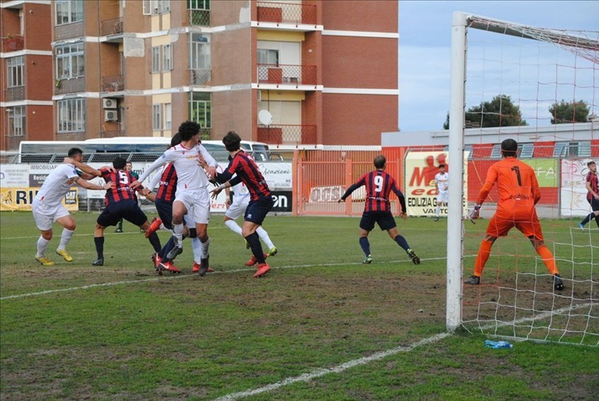 La Vastese riprende il Campobasso nel finale, all'Aragona finisce 2-2
